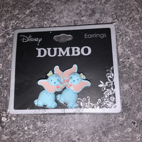 Never Worn! Still in packaging! Disney Dumbo earrings from Hot Topic - Picture 1 of 3